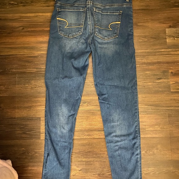 American Eagle Jean Bundle!! Size 4 Short - Picture 4 of 4